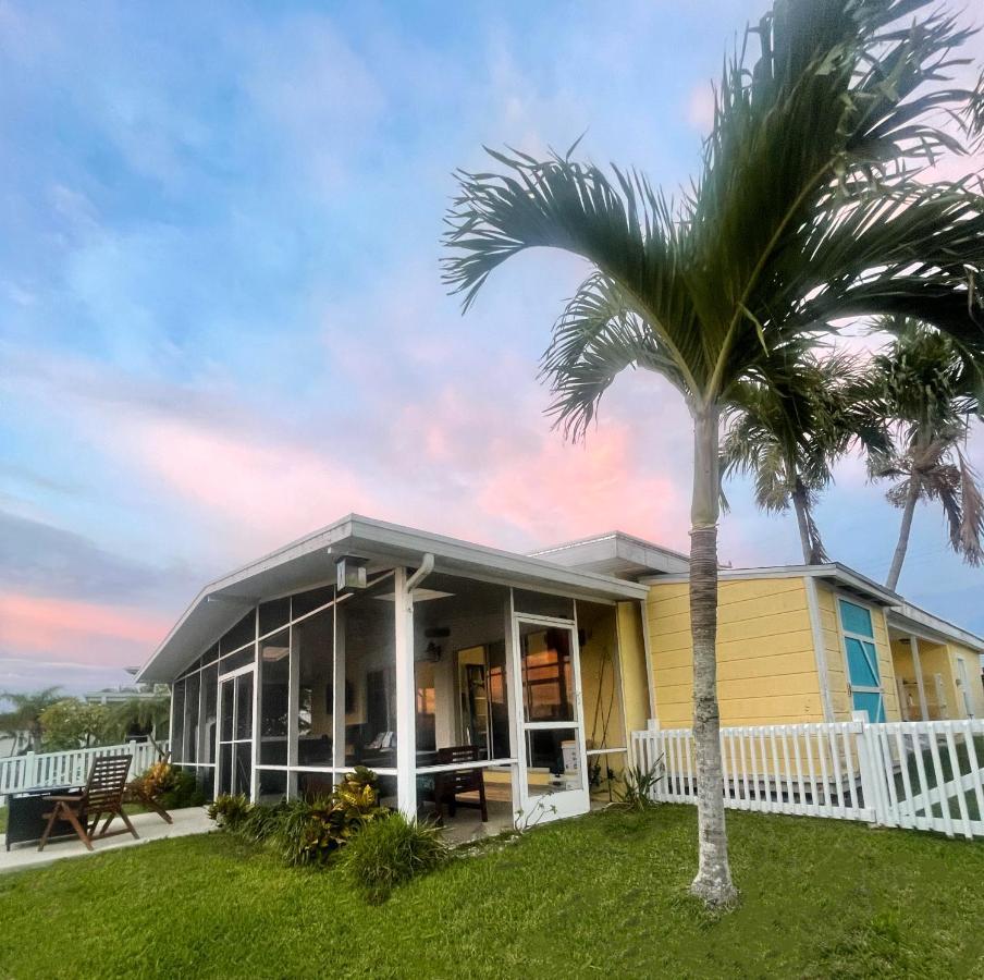 Willa Waterfront Boat Lift Bungalow St. Pete Beach Zewnętrze zdjęcie