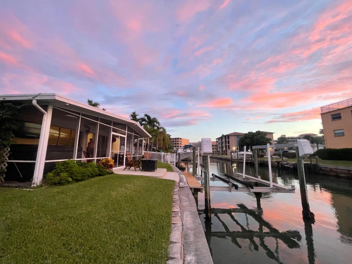 Willa Waterfront Boat Lift Bungalow St. Pete Beach Zewnętrze zdjęcie